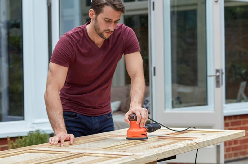 Slefuitor cu excentric Black&Decker BEW210-QS, 125 mm, 230 W